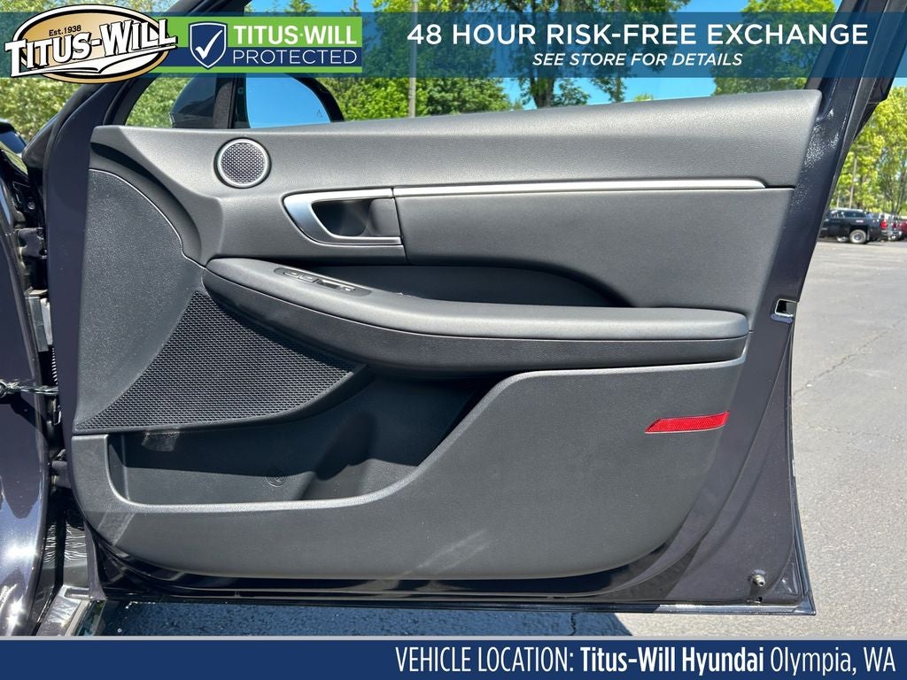 2025 Hyundai SONATA HYBRID SEL