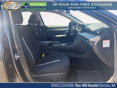 2025 Hyundai SONATA HYBRID SEL