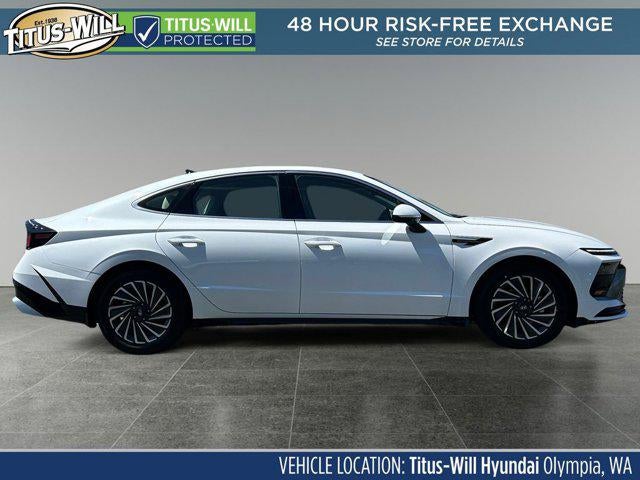 2025 Hyundai SONATA HYBRID SEL