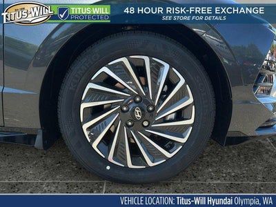 2025 Hyundai SONATA HYBRID SEL