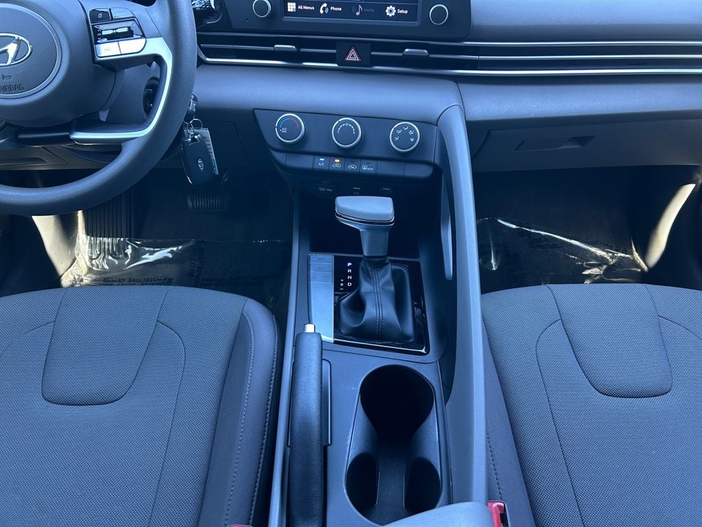 2021 Hyundai ELANTRA SE