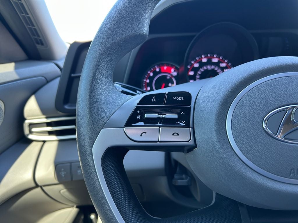 2021 Hyundai ELANTRA SE