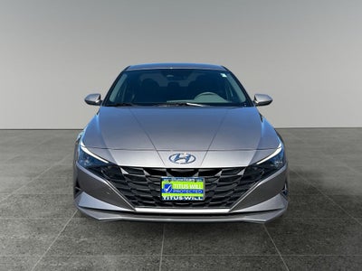 2021 Hyundai ELANTRA SE