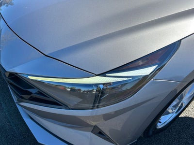 2021 Hyundai ELANTRA SE