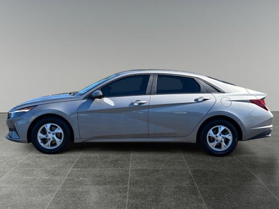 2021 Hyundai ELANTRA SE