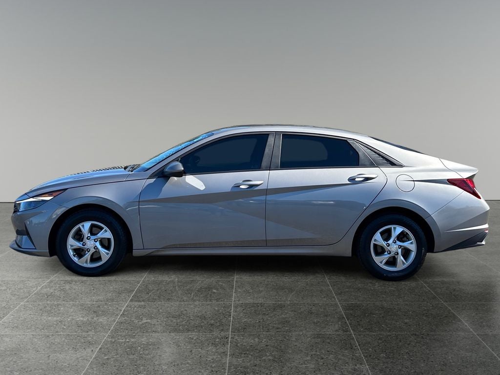 2021 Hyundai ELANTRA SE