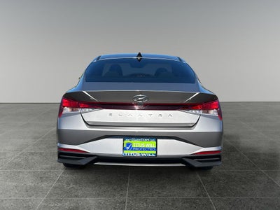 2021 Hyundai ELANTRA SE