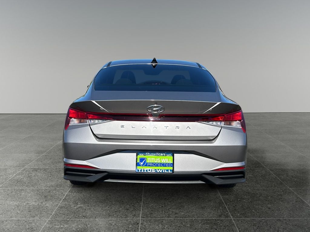 2021 Hyundai ELANTRA SE