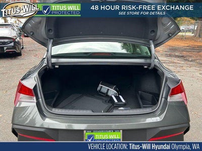 2026 Hyundai ELANTRA SE