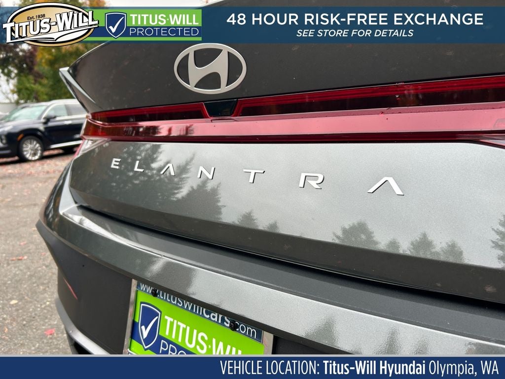 2026 Hyundai ELANTRA SE