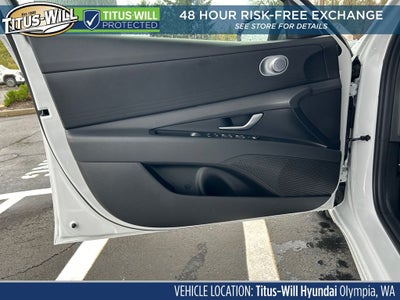 2026 Hyundai ELANTRA SE