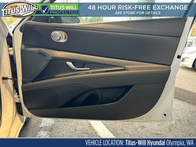 2026 Hyundai ELANTRA SE