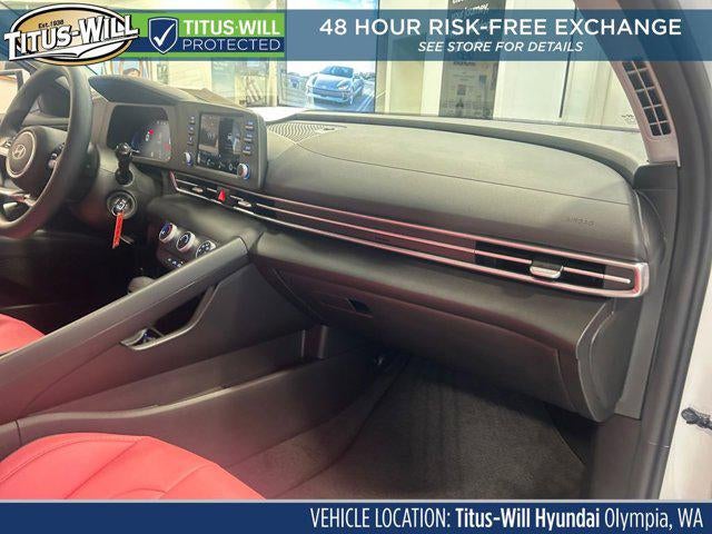 2026 Hyundai ELANTRA SE