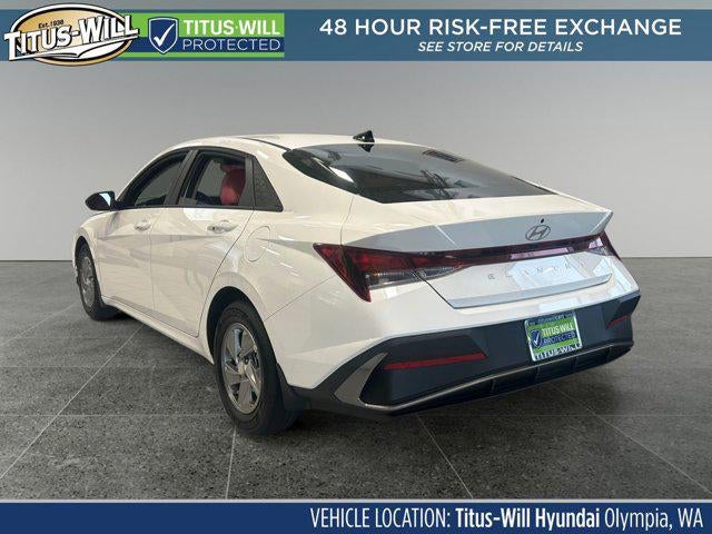 2026 Hyundai ELANTRA SE