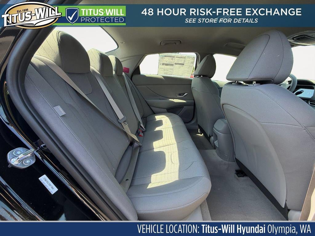 2026 Hyundai ELANTRA SE