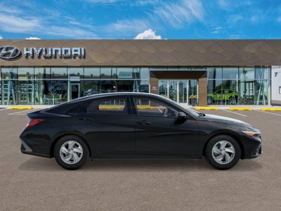 2026 Hyundai ELANTRA SE