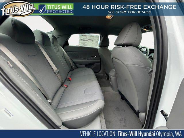 2026 Hyundai ELANTRA SE