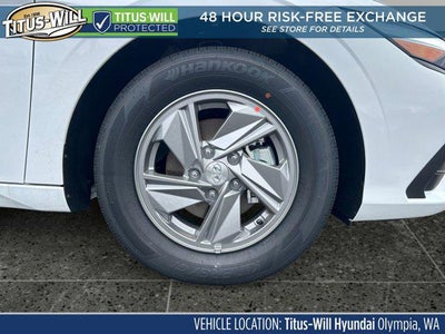 2026 Hyundai ELANTRA SE