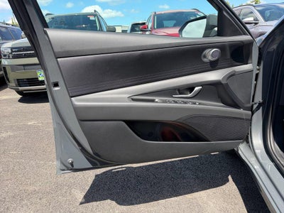 2026 Hyundai ELANTRA SE