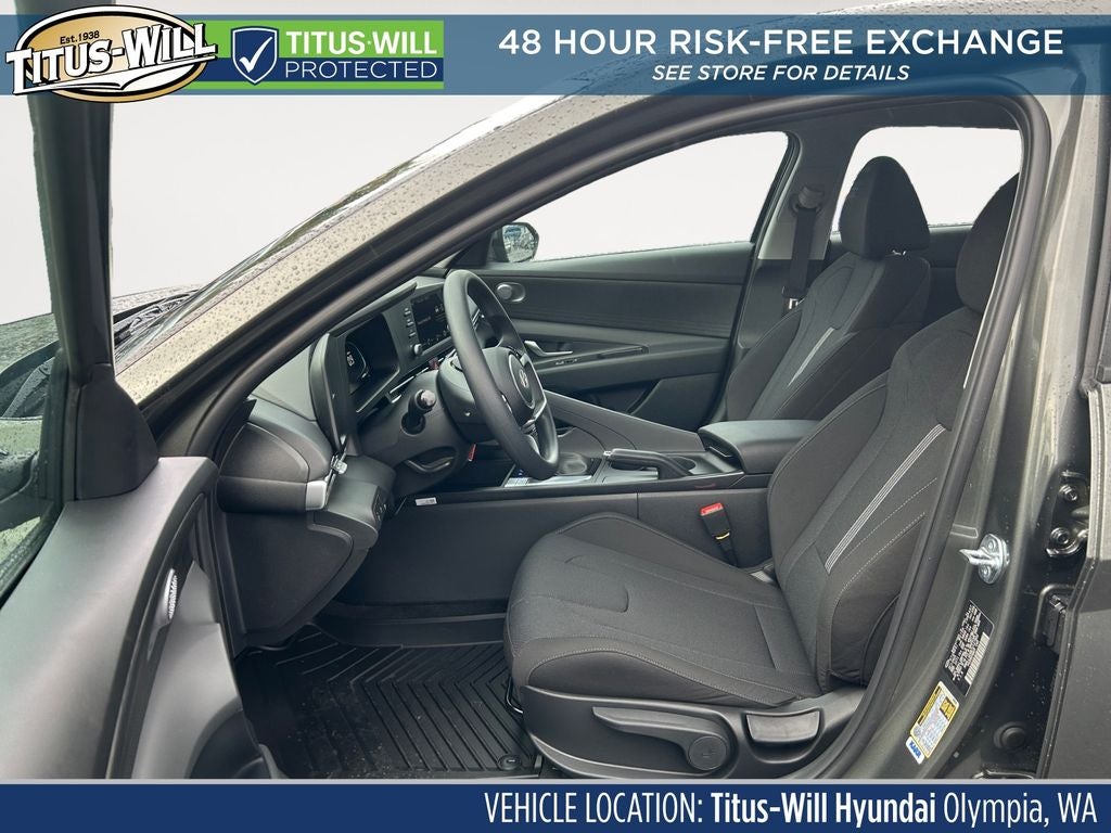 2026 Hyundai ELANTRA SE