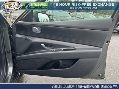 2026 Hyundai ELANTRA SE