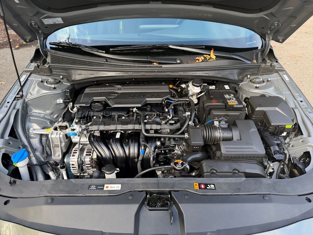 2025 Hyundai ELANTRA SEL Sport