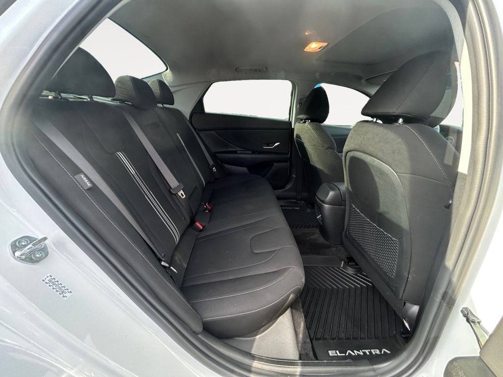2025 Hyundai ELANTRA SEL Convenience