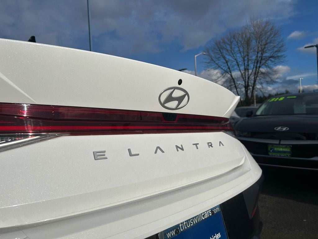 2025 Hyundai ELANTRA SEL Convenience