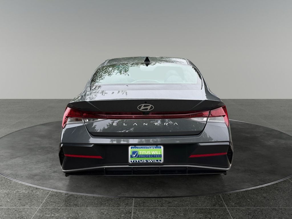 2025 Hyundai ELANTRA SEL Convenience