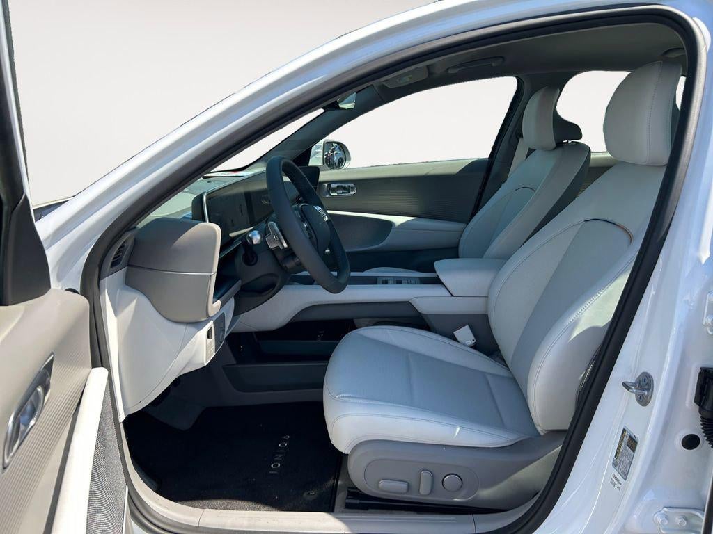 2025 Hyundai IONIQ 6 SEL
