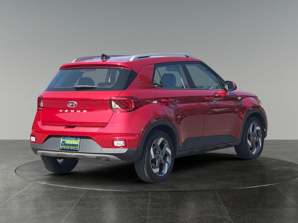 2022 Hyundai VENUE SEL