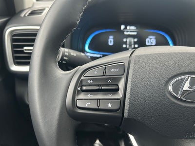 2025 Hyundai VENUE SEL