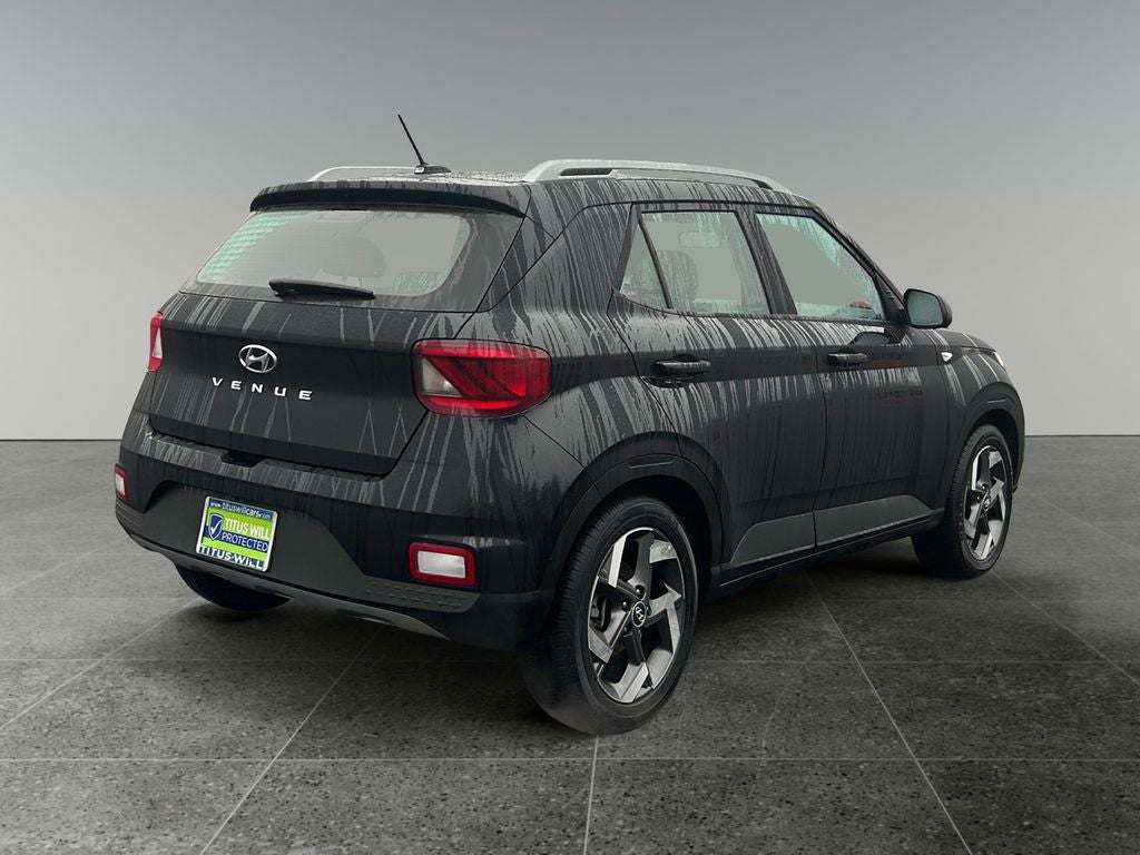 2025 Hyundai VENUE SEL