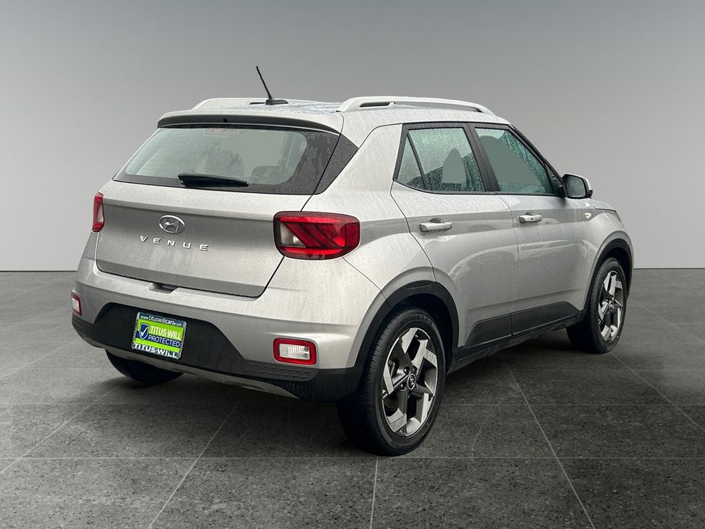 2025 Hyundai VENUE SEL