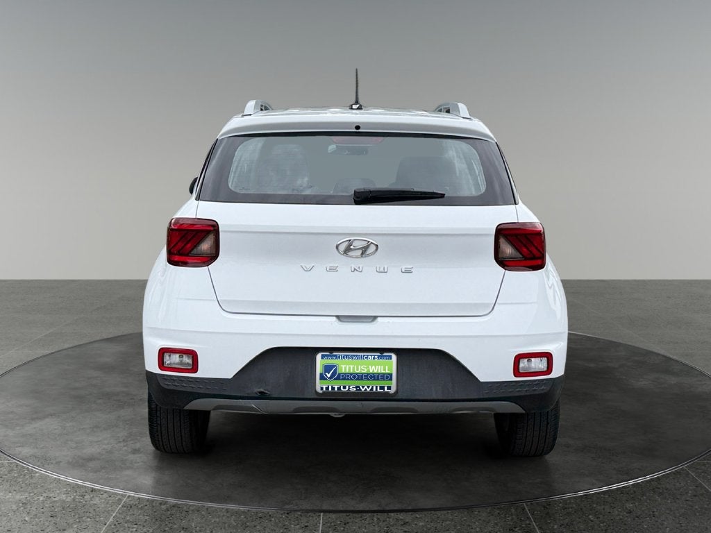 2025 Hyundai VENUE SEL