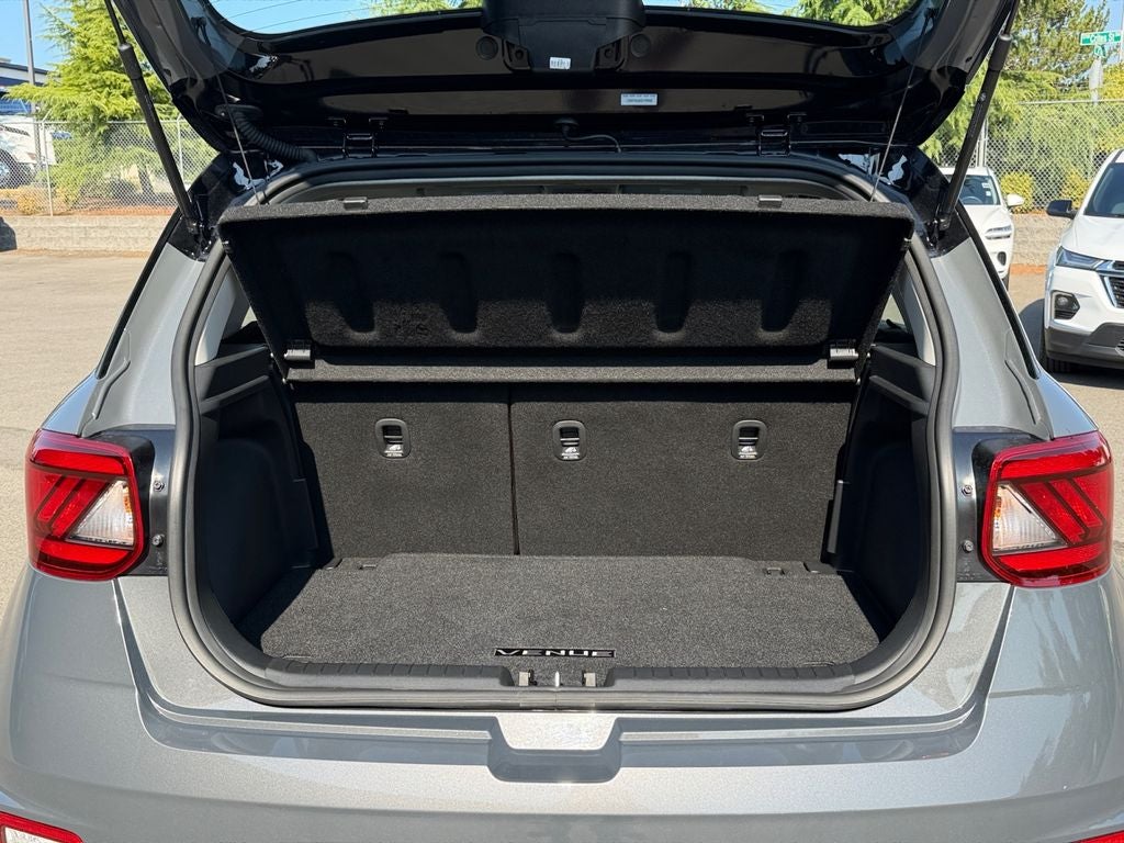 2025 Hyundai VENUE Limited