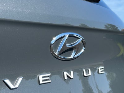 2025 Hyundai VENUE SEL