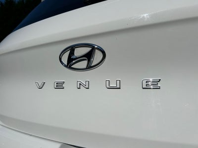 2025 Hyundai VENUE SEL