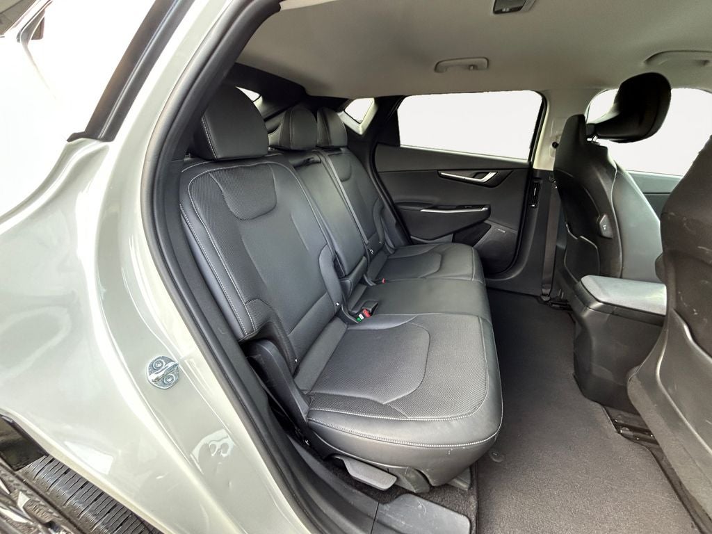 2023 Kia EV6 Wind