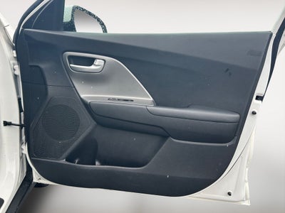 2021 Kia Niro LX