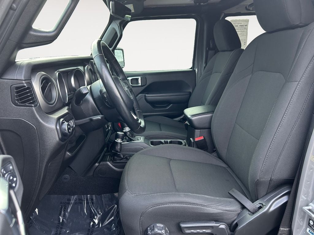 2021 Jeep Gladiator Willys