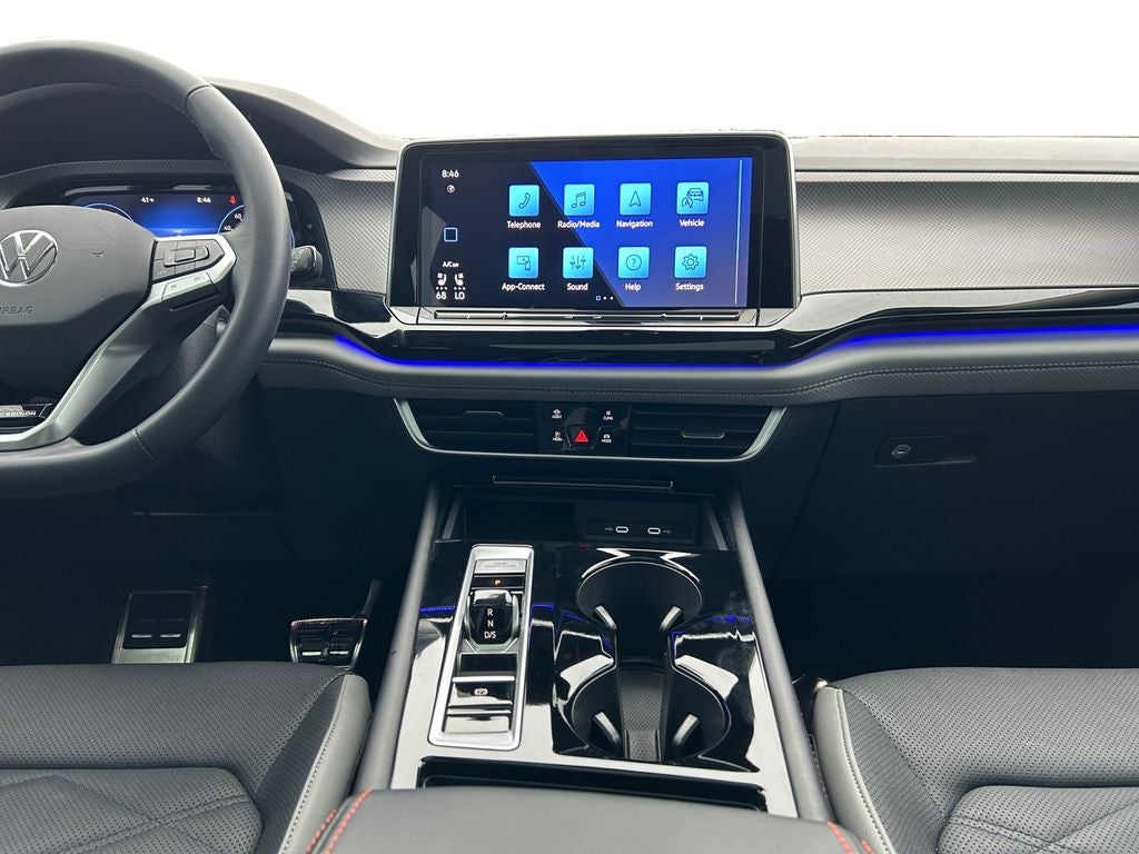 2024 Volkswagen Atlas 2.0T Peak Edition SE w/Technology