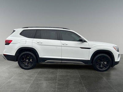 2024 Volkswagen Atlas 2.0T Peak Edition SE w/Technology