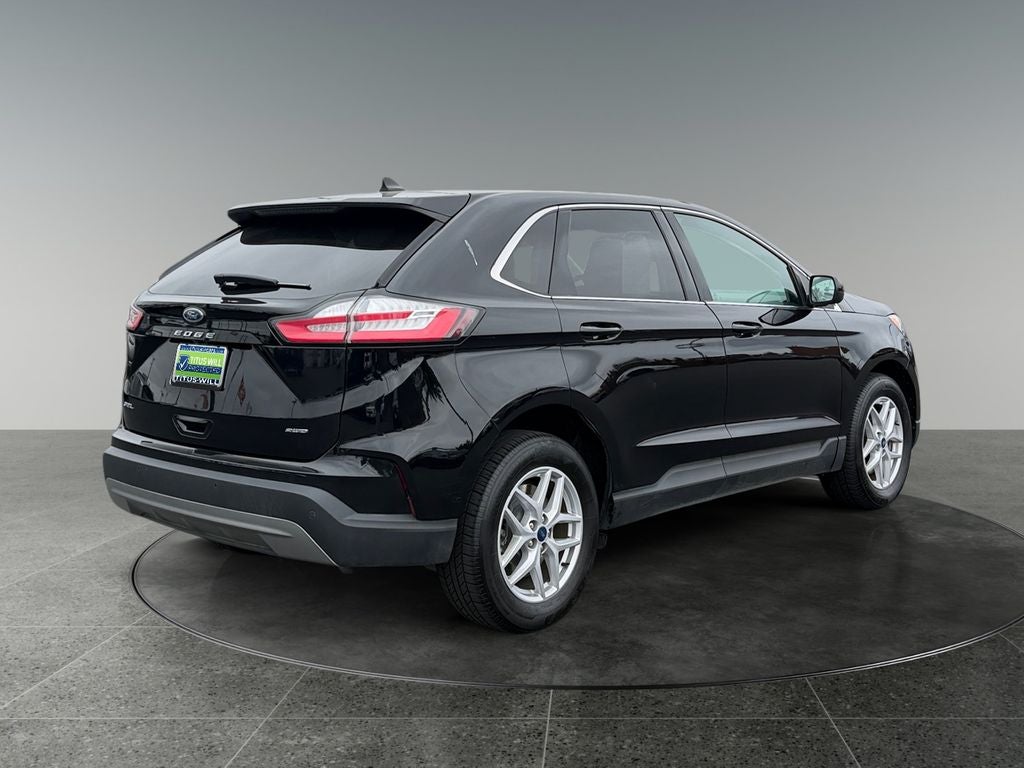 2022 Ford Edge SEL