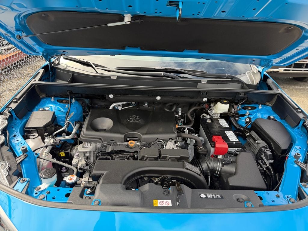 2020 Toyota RAV4 LE