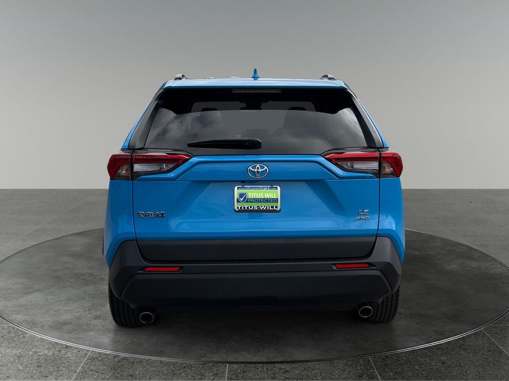2020 Toyota RAV4 LE