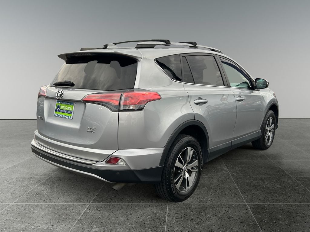 2017 Toyota RAV4 XLE