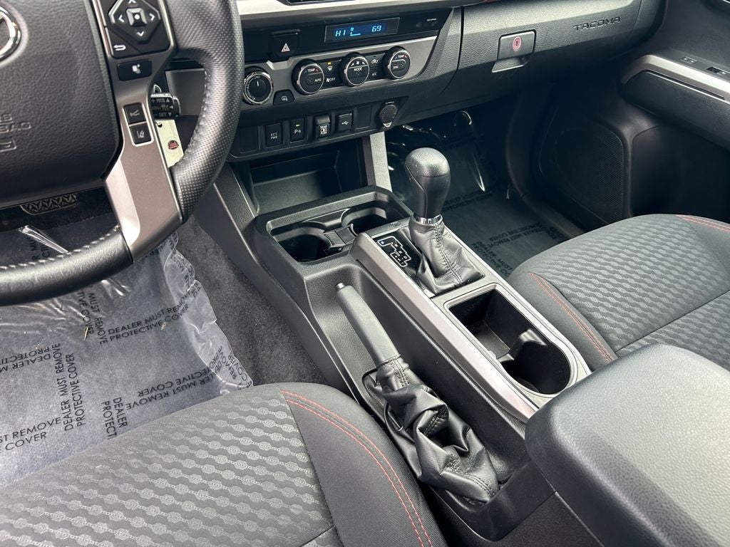 2021 Toyota TACOMA SR5 SR5 V6