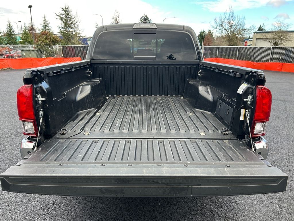 2021 Toyota TACOMA SR5 SR5 V6