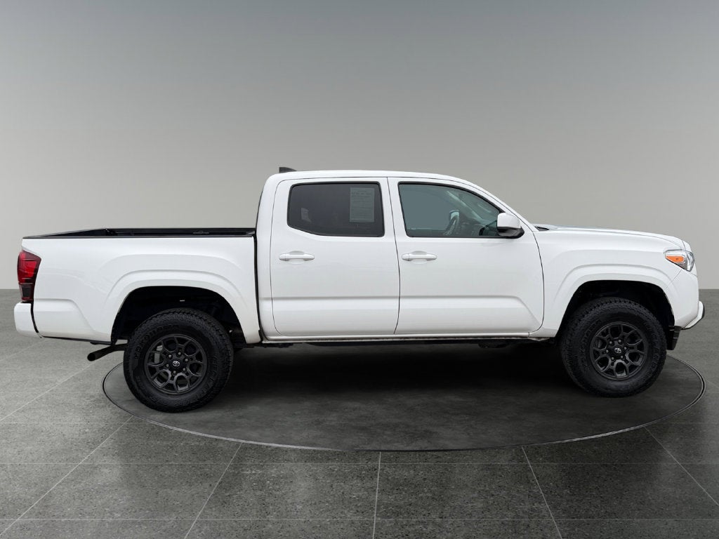 2022 Toyota Tacoma SR V6